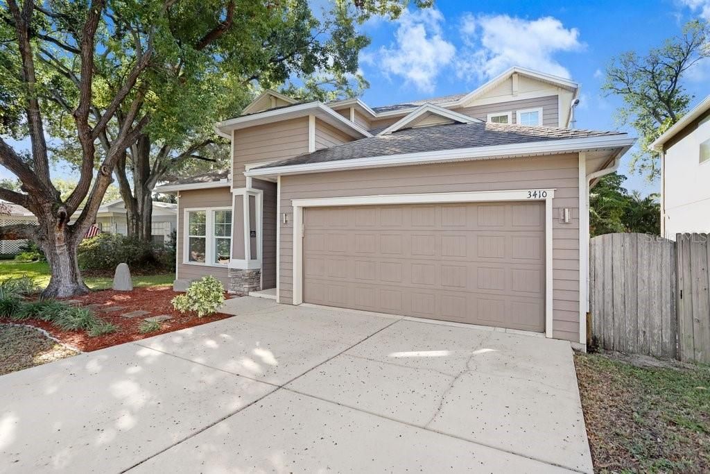 For Sale: $925,000 (4 beds, 3 baths, 2280 Square Feet)