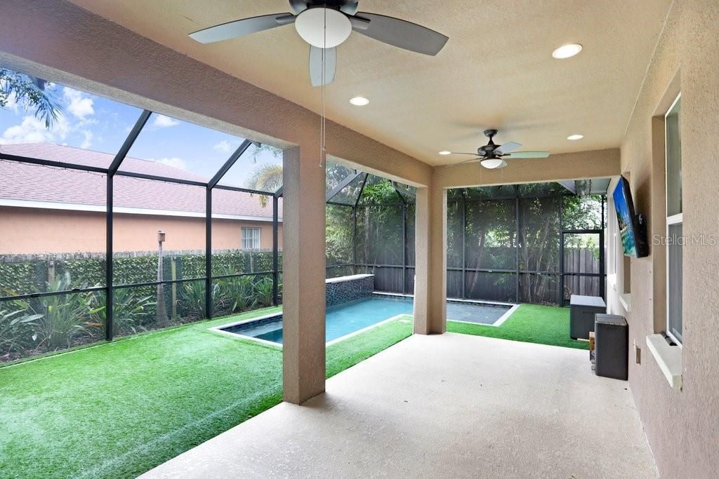 For Sale: $925,000 (4 beds, 3 baths, 2280 Square Feet)