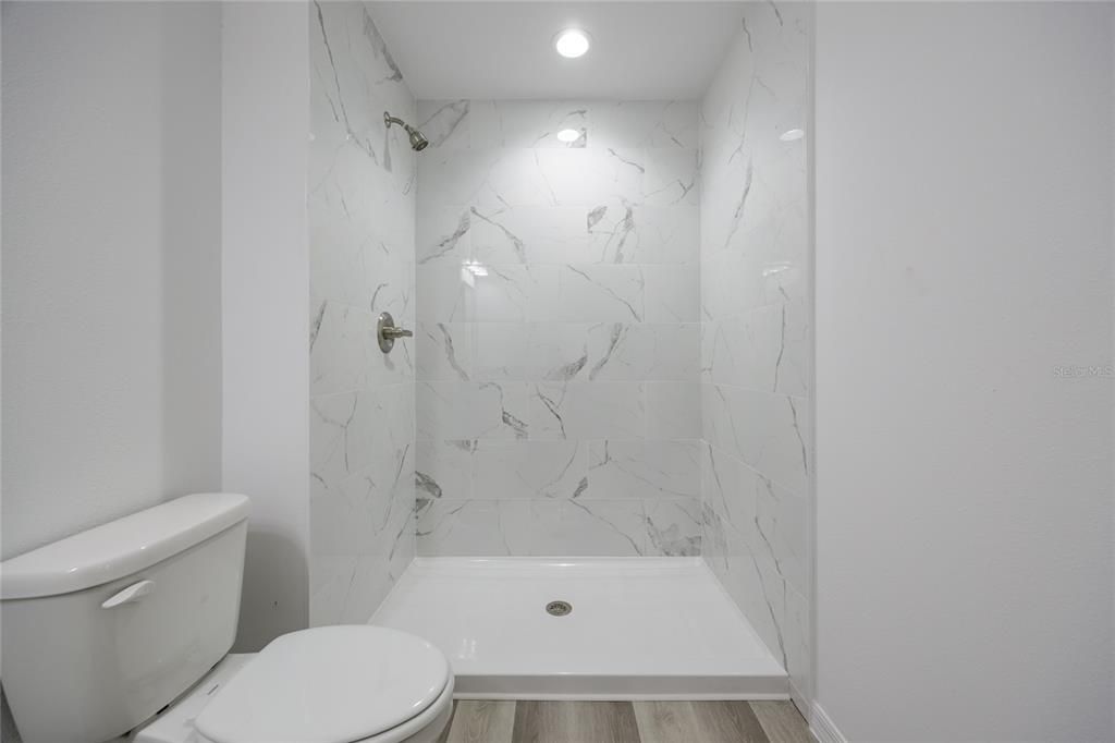 待售: $249,900 (3 贝兹, 2 浴室, 1287 平方英尺)