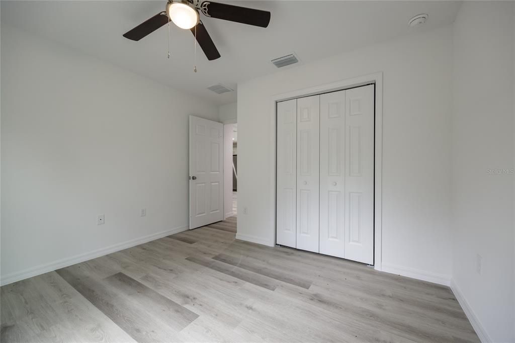 待售: $249,900 (3 贝兹, 2 浴室, 1287 平方英尺)