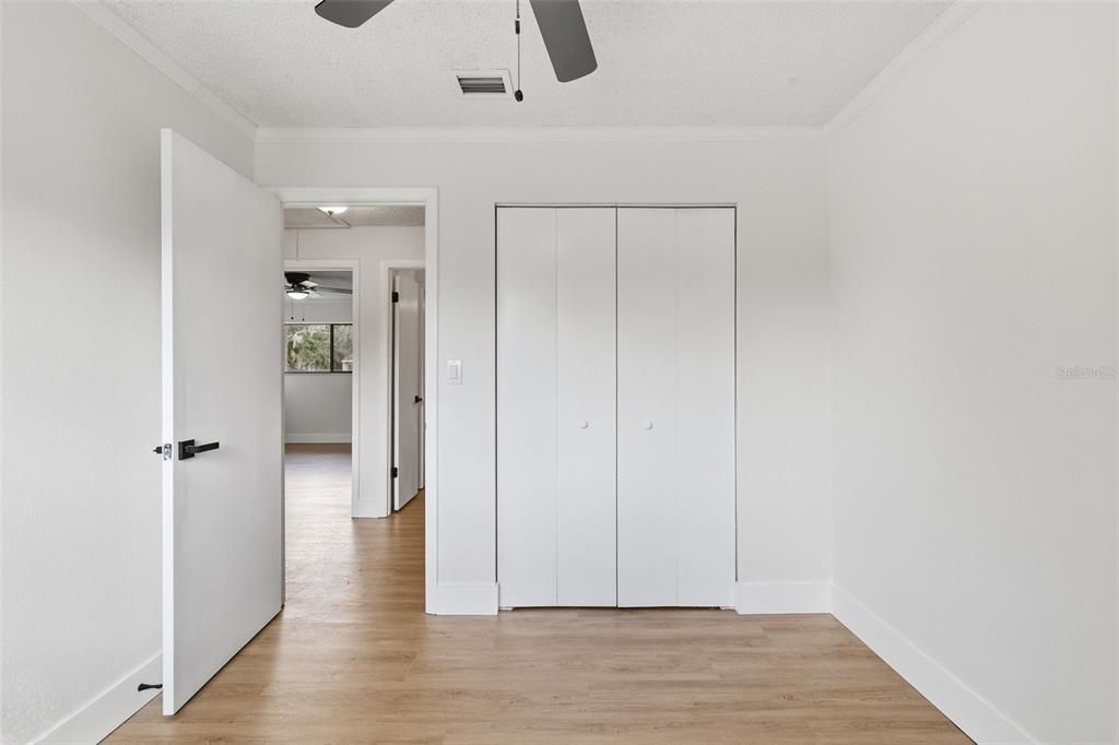 En Venta: $184,800 (3 camas, 2 baños, 1260 Pies cuadrados)