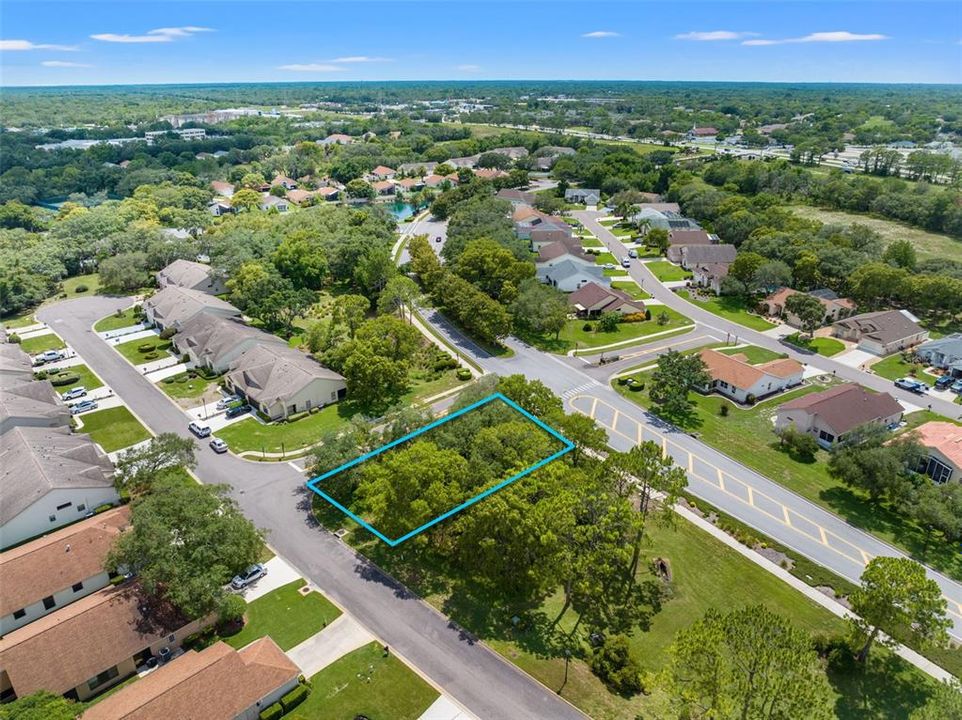 На продажу: $39,900 (0.18 acres)