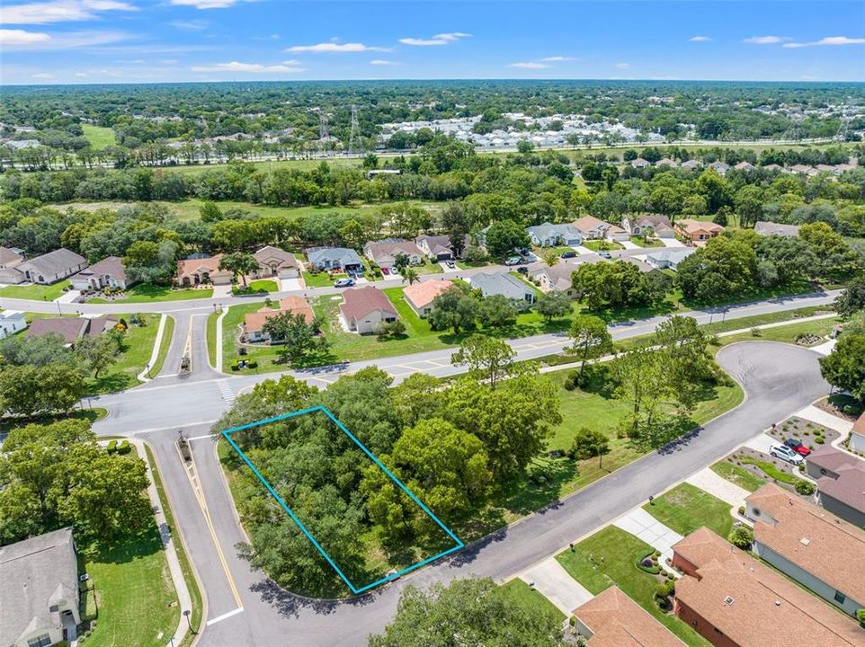 На продажу: $39,900 (0.18 acres)