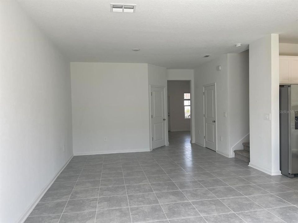 En Renta: $2,195 (3 camas, 2 baños, 1689 Pies cuadrados)