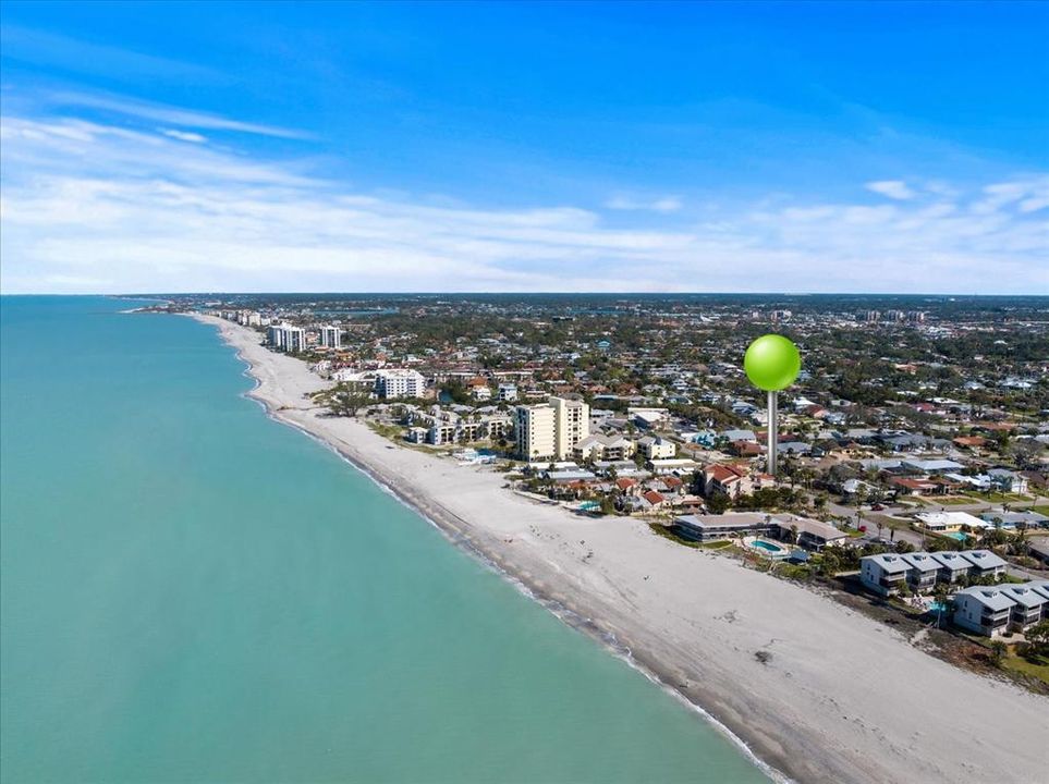 En Venta: $1,150,000 (0.39 acres)