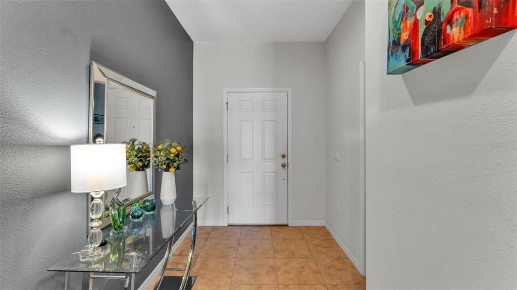 For Sale: $345,000 (4 beds, 3 baths, 1938 Square Feet)