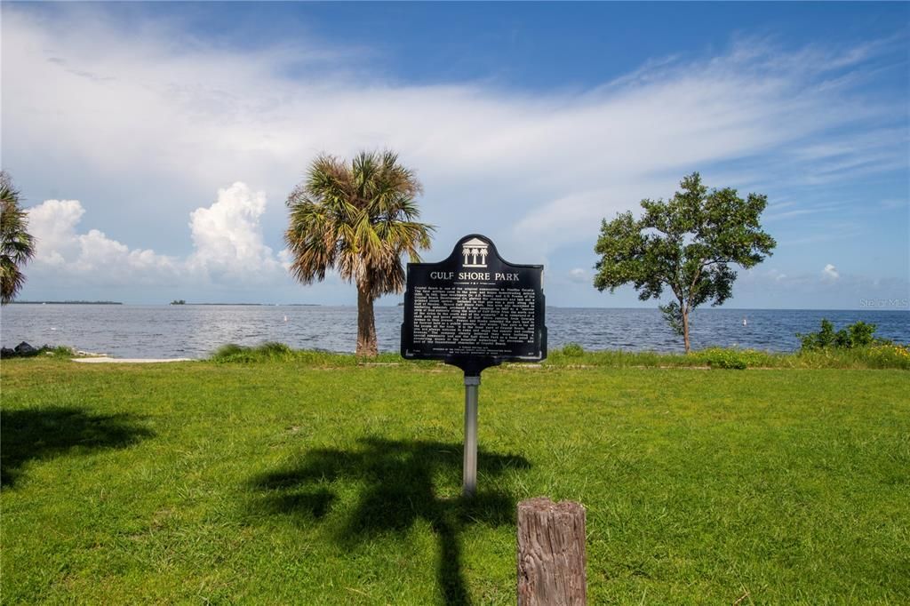 出租: $480 (4 贝兹, 3 浴室, 3526 平方英尺)