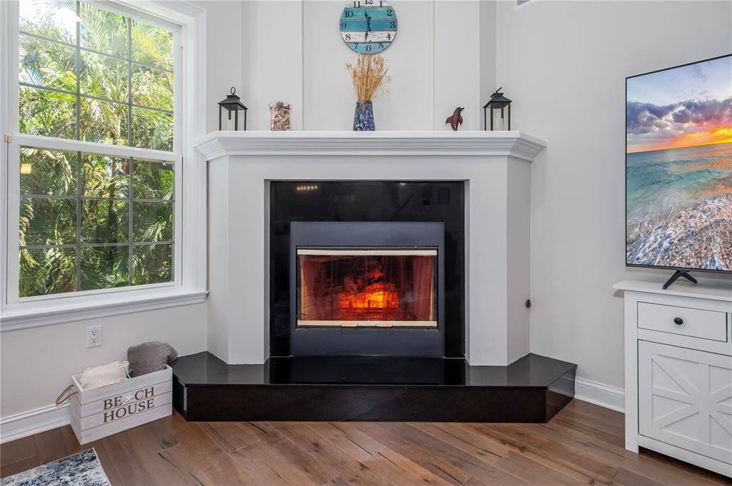 出租: $480 (4 贝兹, 3 浴室, 3526 平方英尺)