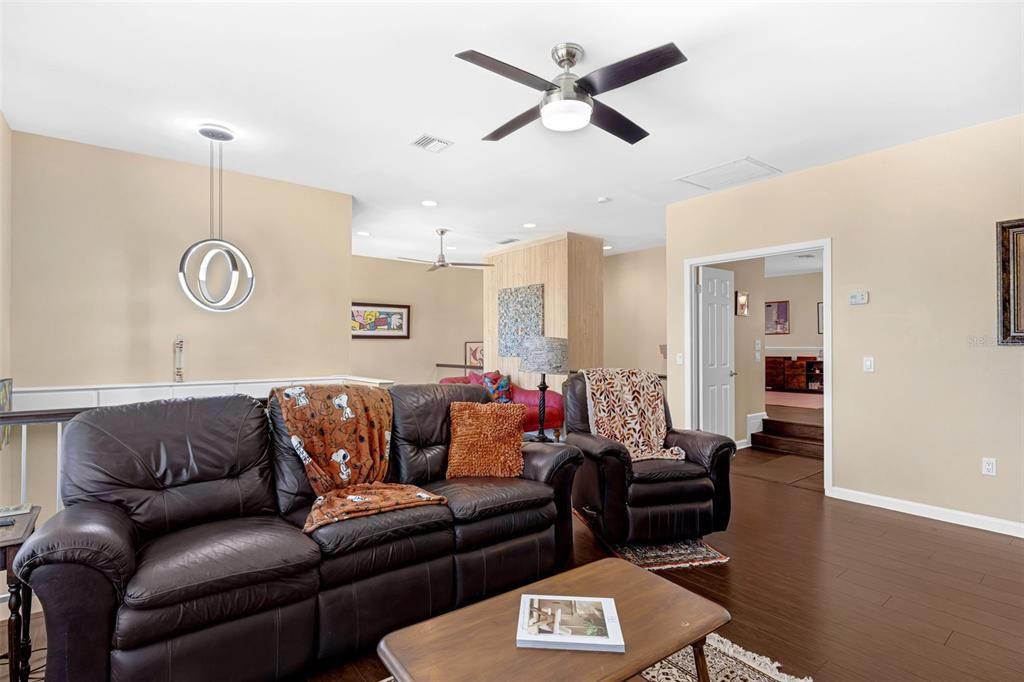 For Sale: $740,000 (3 beds, 3 baths, 3085 Square Feet)