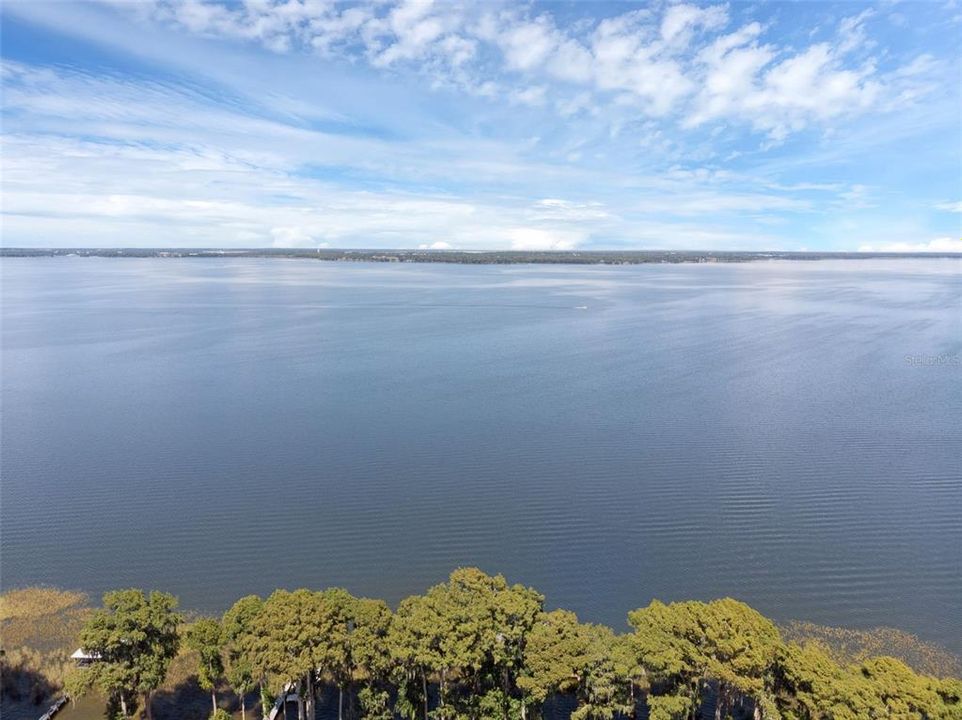 For Sale: $740,000 (3 beds, 3 baths, 3085 Square Feet)