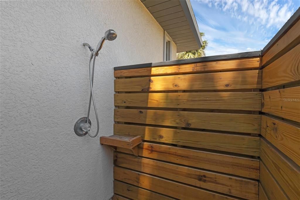 For Sale: $740,000 (3 beds, 3 baths, 3085 Square Feet)