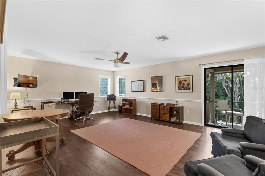 For Sale: $740,000 (3 beds, 3 baths, 3085 Square Feet)