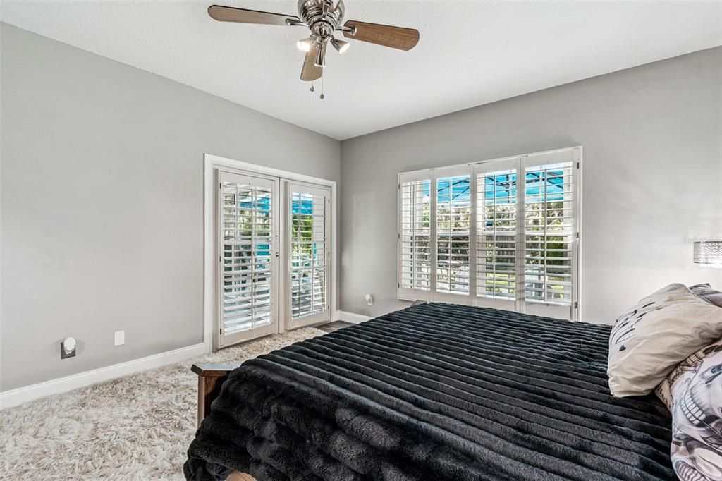 For Sale: $463,999 (2 beds, 2 baths, 1235 Square Feet)