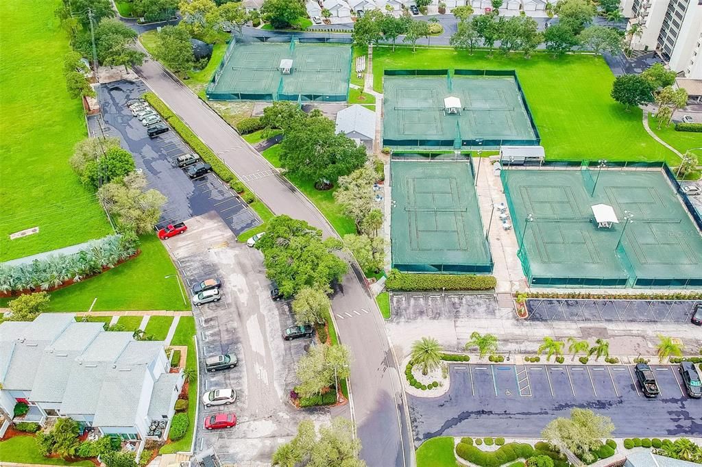 For Sale: $463,999 (2 beds, 2 baths, 1235 Square Feet)