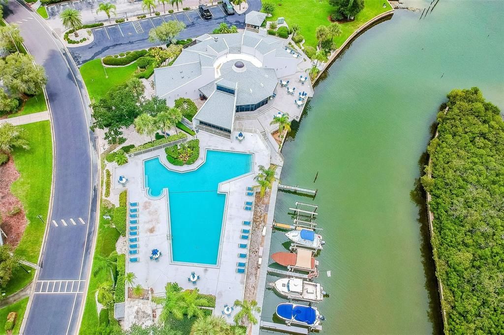 For Sale: $463,999 (2 beds, 2 baths, 1235 Square Feet)