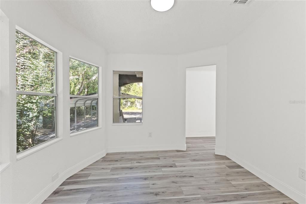 For Sale: $209,900 (2 beds, 2 baths, 1438 Square Feet)