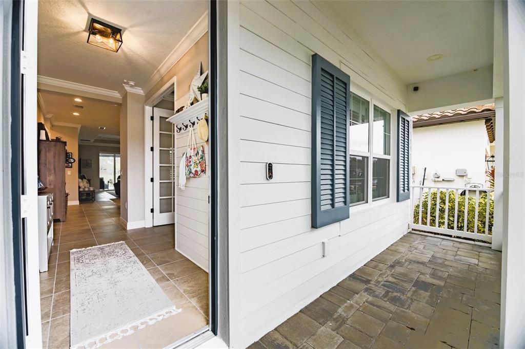 For Sale: $499,000 (3 beds, 2 baths, 1808 Square Feet)