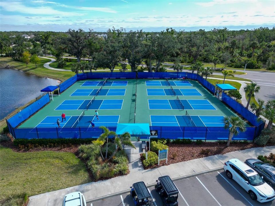 For Sale: $499,000 (3 beds, 2 baths, 1808 Square Feet)