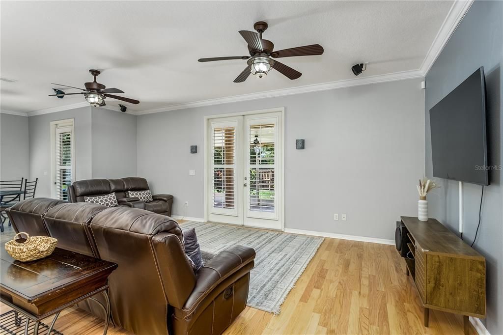 Active With Contract: $485,000 (3 beds, 2 baths, 2046 Square Feet)