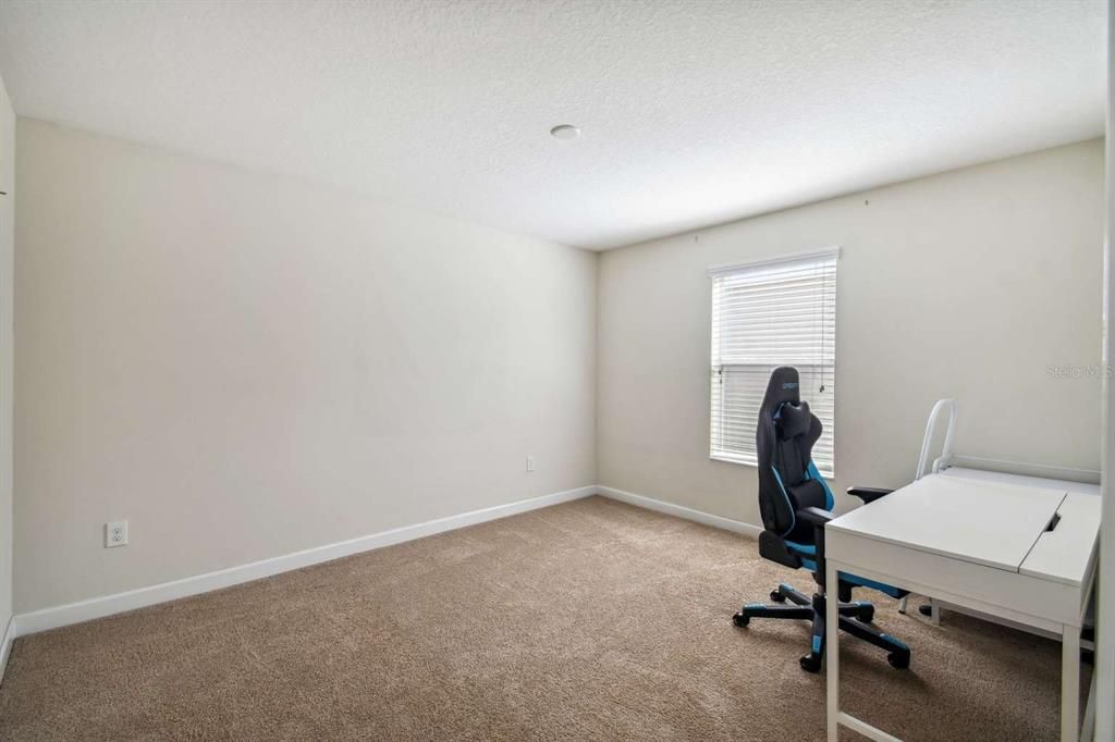 For Sale: $459,900 (3 beds, 2 baths, 1950 Square Feet)