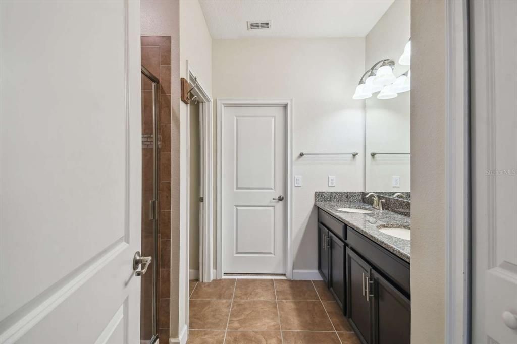 For Sale: $459,900 (3 beds, 2 baths, 1950 Square Feet)