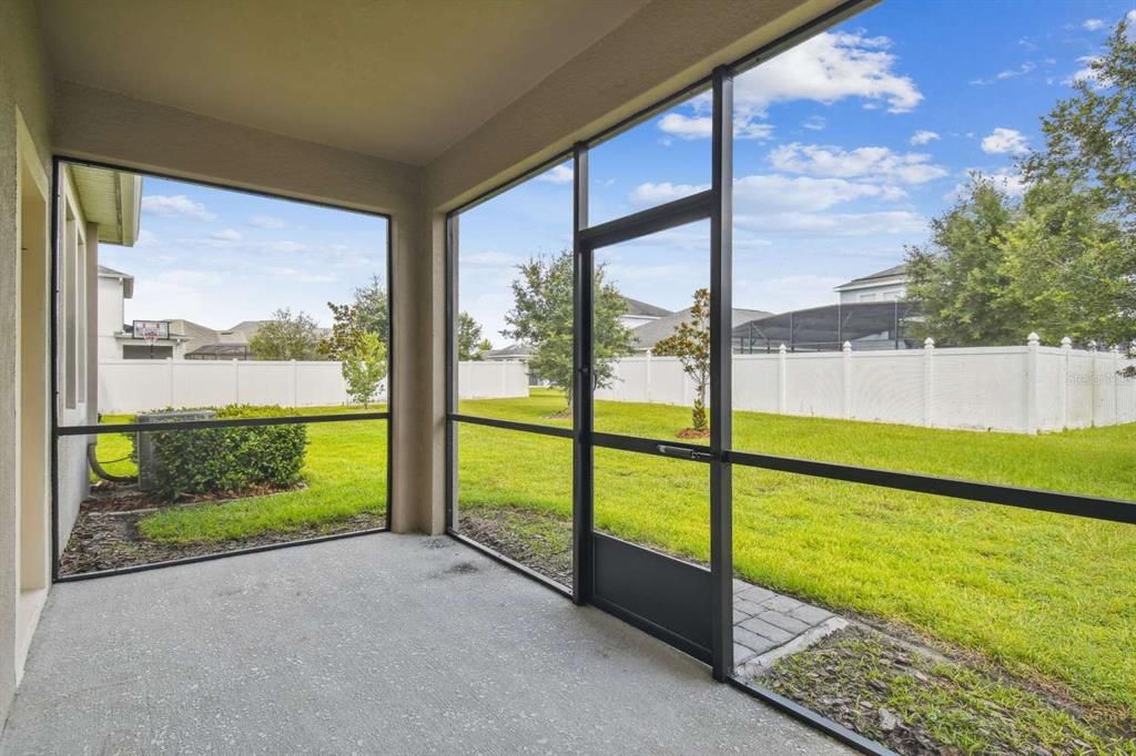 For Sale: $459,900 (3 beds, 2 baths, 1950 Square Feet)