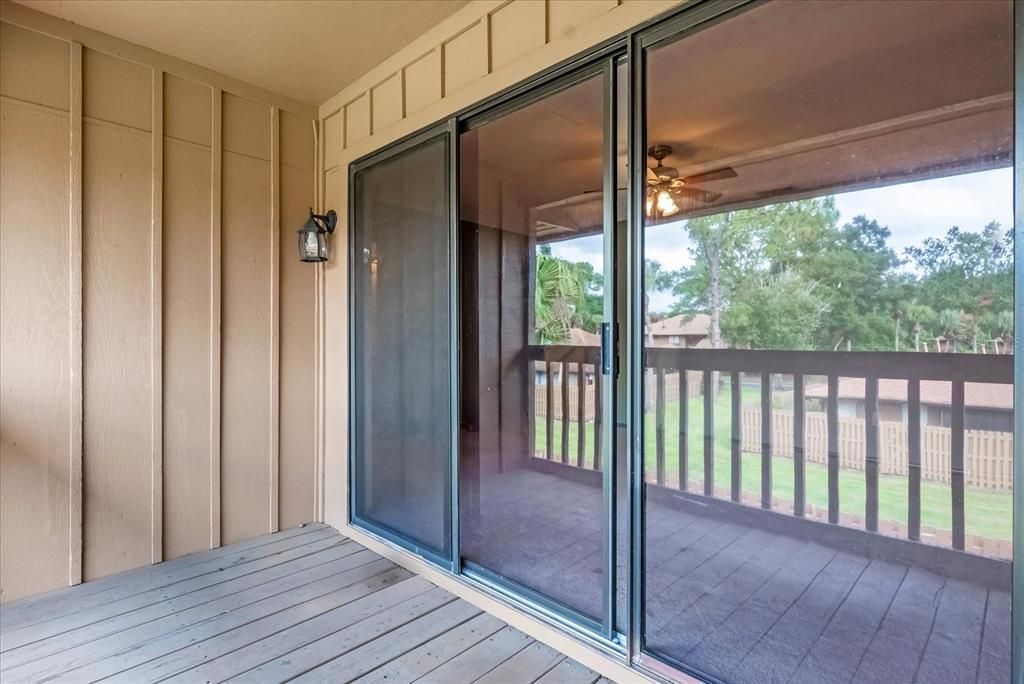 En Venta: $275,000 (2 camas, 2 baños, 1618 Pies cuadrados)