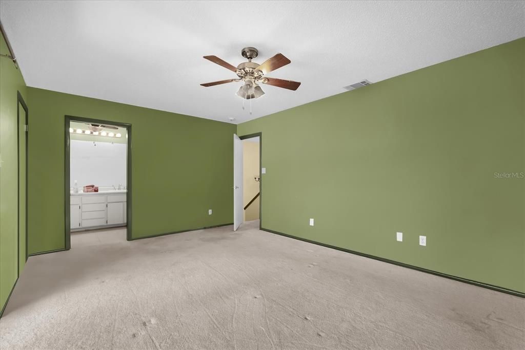 En Venta: $275,000 (2 camas, 2 baños, 1618 Pies cuadrados)