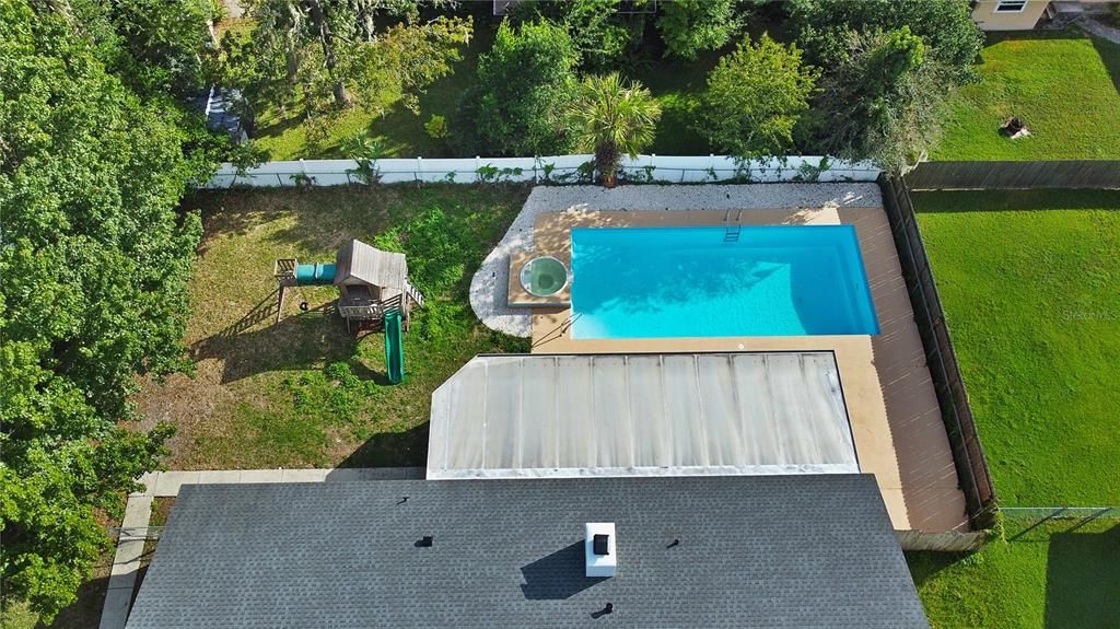 合同活跃: $339,990 (3 贝兹, 2 浴室, 1820 平方英尺)