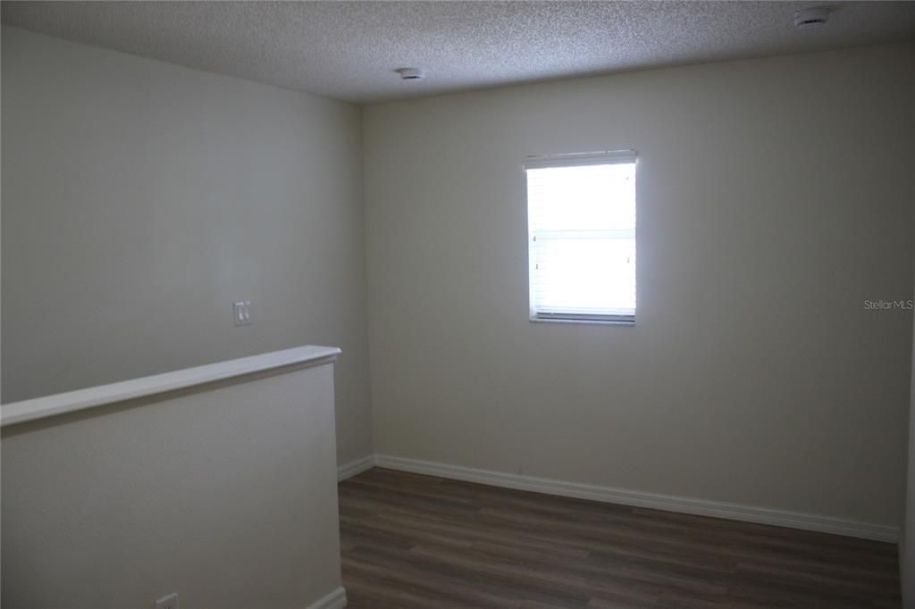 For Rent: $1,950 (3 beds, 2 baths, 1824 Square Feet)