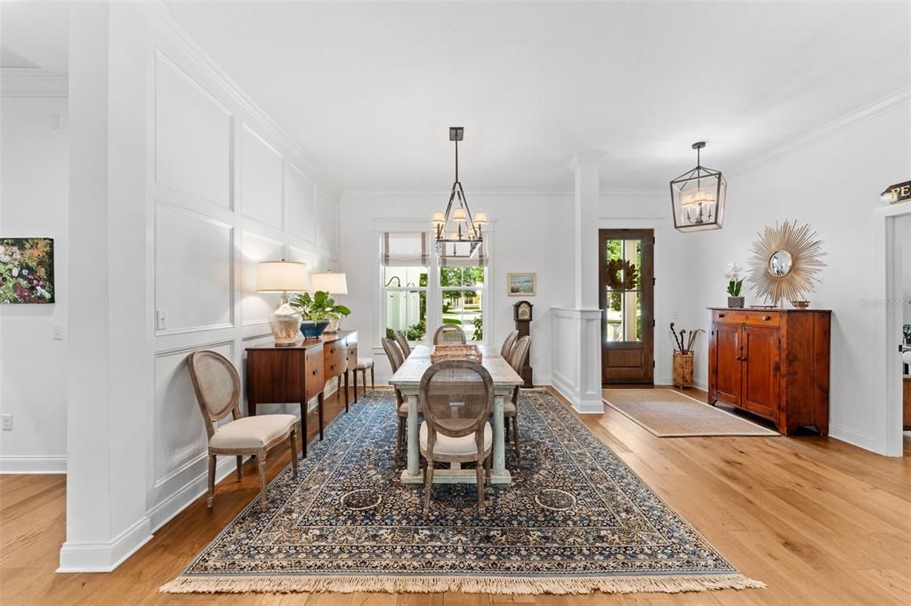 合同活跃: $925,000 (4 贝兹, 3 浴室, 2516 平方英尺)