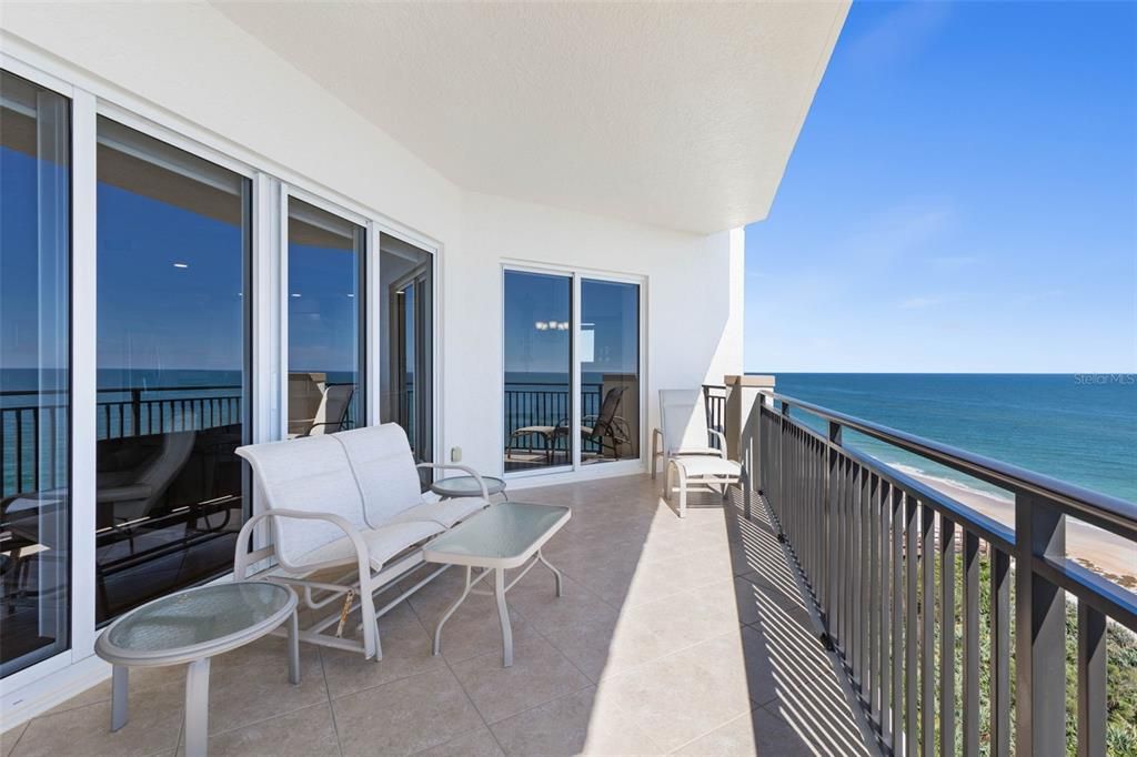 Active With Contract: $1,677,000 (4 beds, 3 baths, 2690 Square Feet)