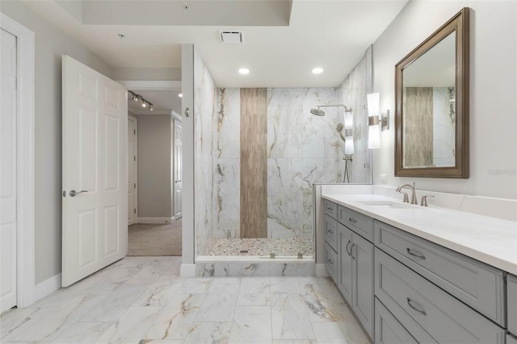 Active With Contract: $1,677,000 (4 beds, 3 baths, 2690 Square Feet)