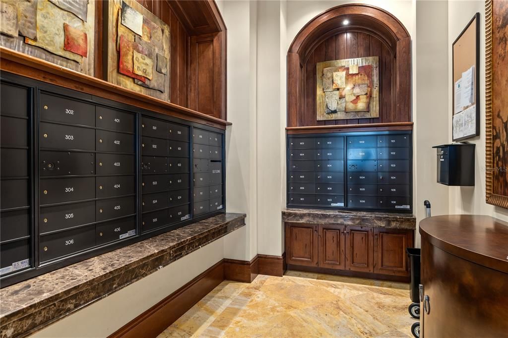 Active With Contract: $1,677,000 (4 beds, 3 baths, 2690 Square Feet)