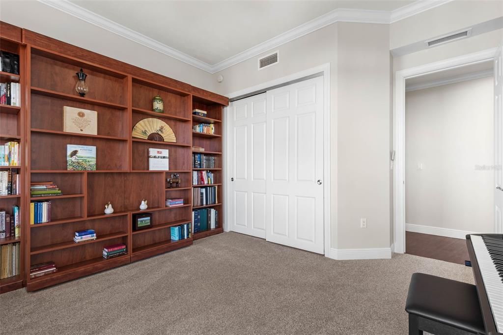 Active With Contract: $1,677,000 (4 beds, 3 baths, 2690 Square Feet)