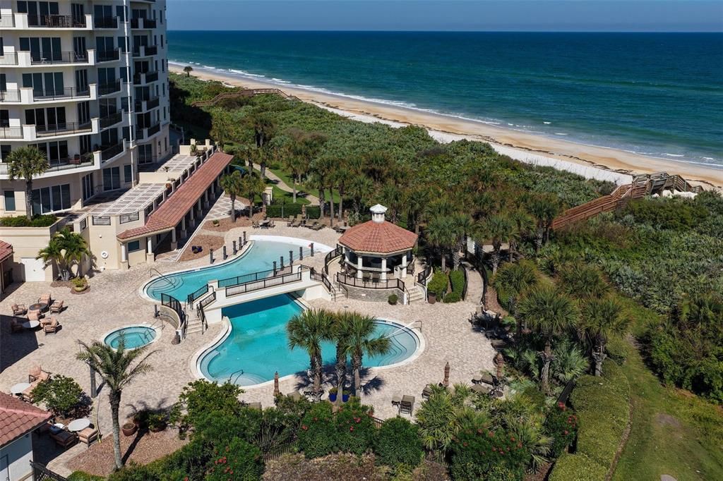 Active With Contract: $1,677,000 (4 beds, 3 baths, 2690 Square Feet)