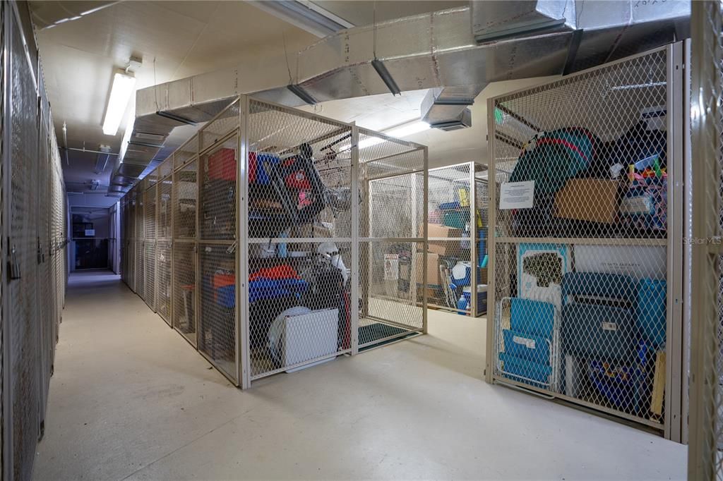 Active With Contract: $1,677,000 (4 beds, 3 baths, 2690 Square Feet)