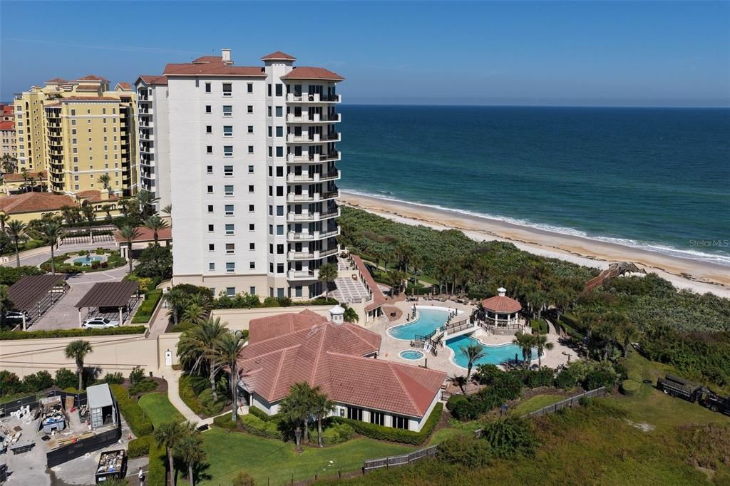 Active With Contract: $1,677,000 (4 beds, 3 baths, 2690 Square Feet)