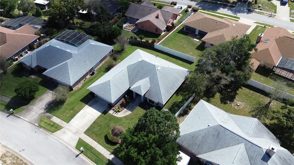 Active With Contract: $350,000 (3 beds, 2 baths, 1990 Square Feet)