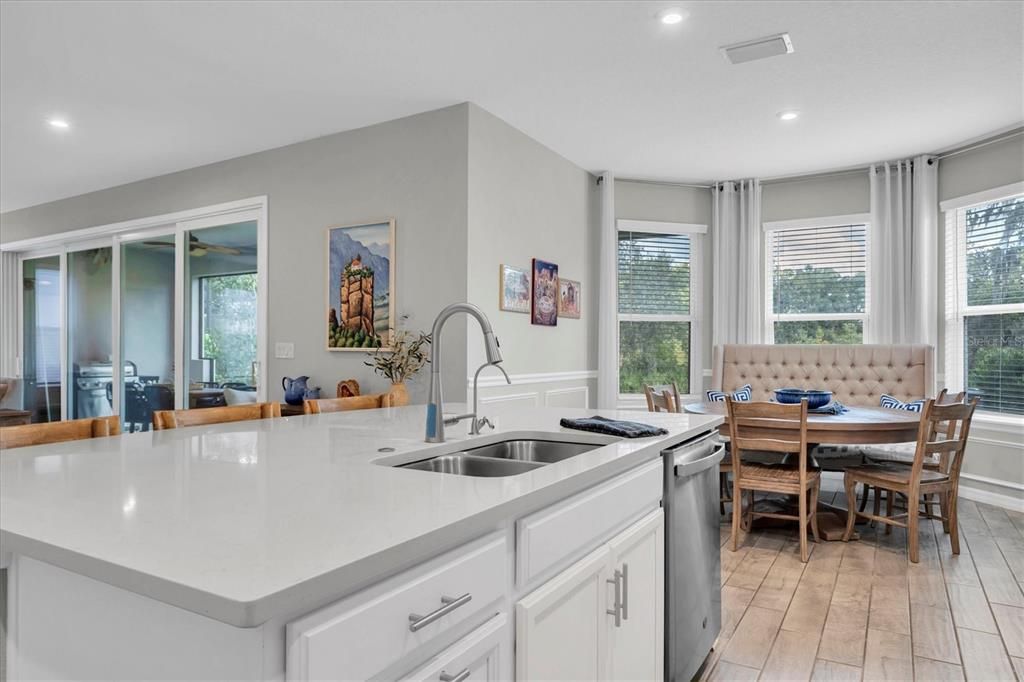 待售: $825,000 (5 贝兹, 4 浴室, 3422 平方英尺)