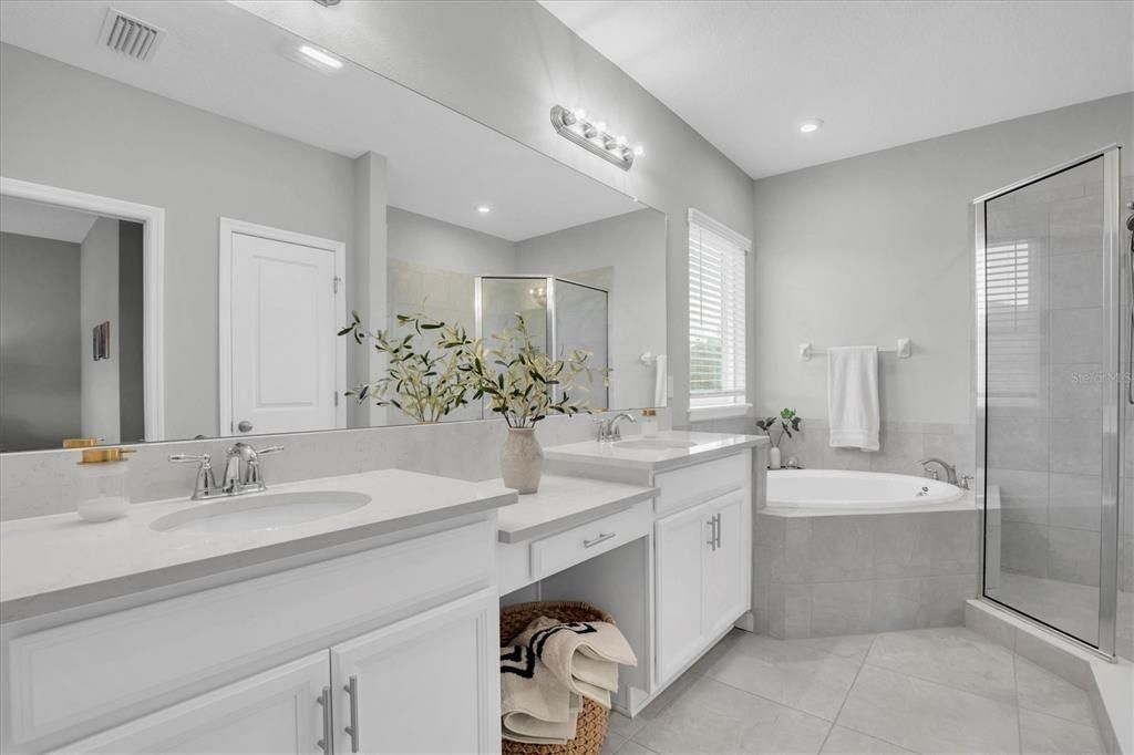 待售: $825,000 (5 贝兹, 4 浴室, 3422 平方英尺)