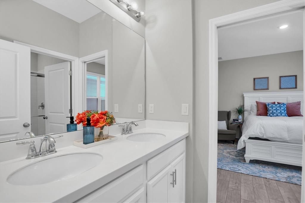 待售: $825,000 (5 贝兹, 4 浴室, 3422 平方英尺)