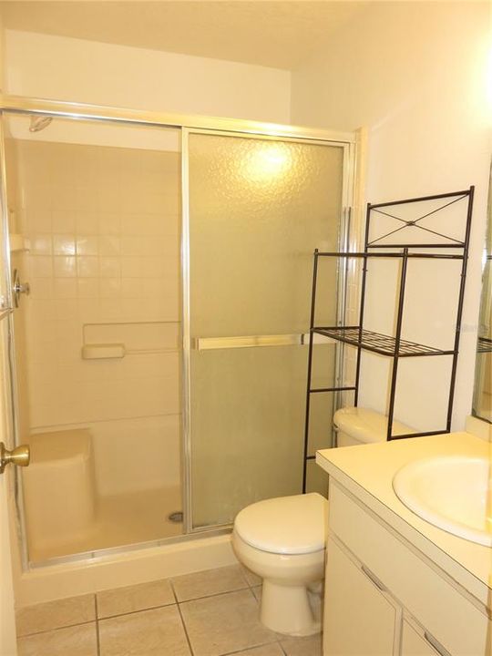 For Rent: $1,295 (2 beds, 2 baths, 935 Square Feet)