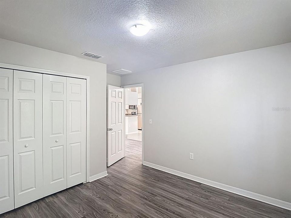 For Sale: $327,200 (3 beds, 2 baths, 1260 Square Feet)