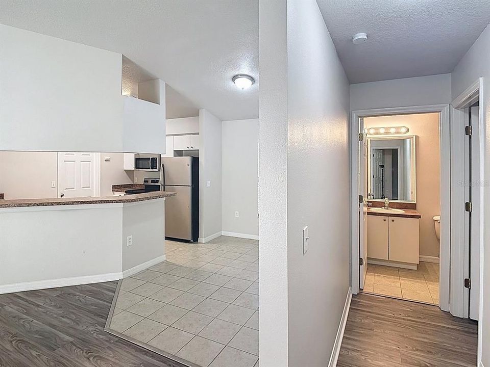 For Sale: $327,200 (3 beds, 2 baths, 1260 Square Feet)