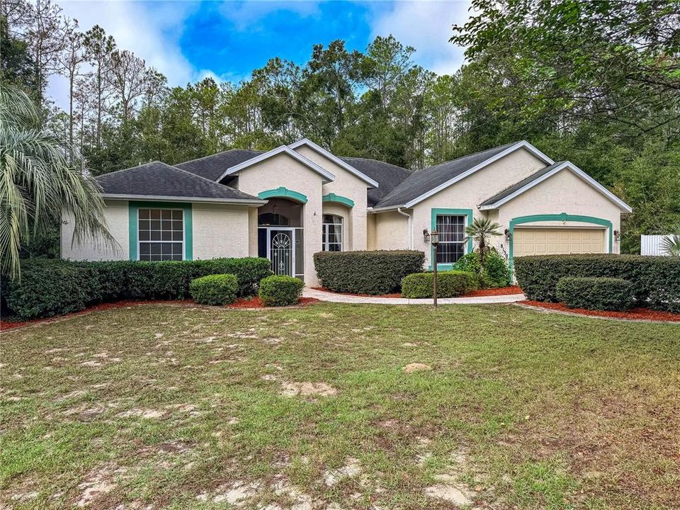 For Sale: $389,000 (3 beds, 2 baths, 2427 Square Feet)