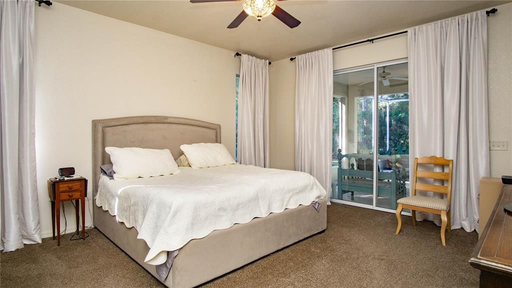 For Sale: $389,000 (3 beds, 2 baths, 2427 Square Feet)