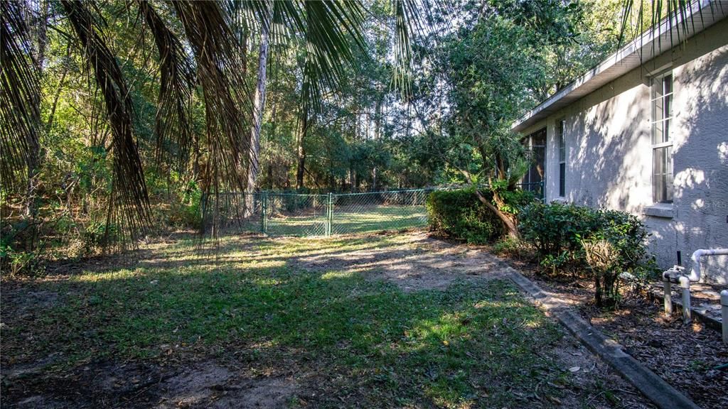 For Sale: $389,000 (3 beds, 2 baths, 2427 Square Feet)