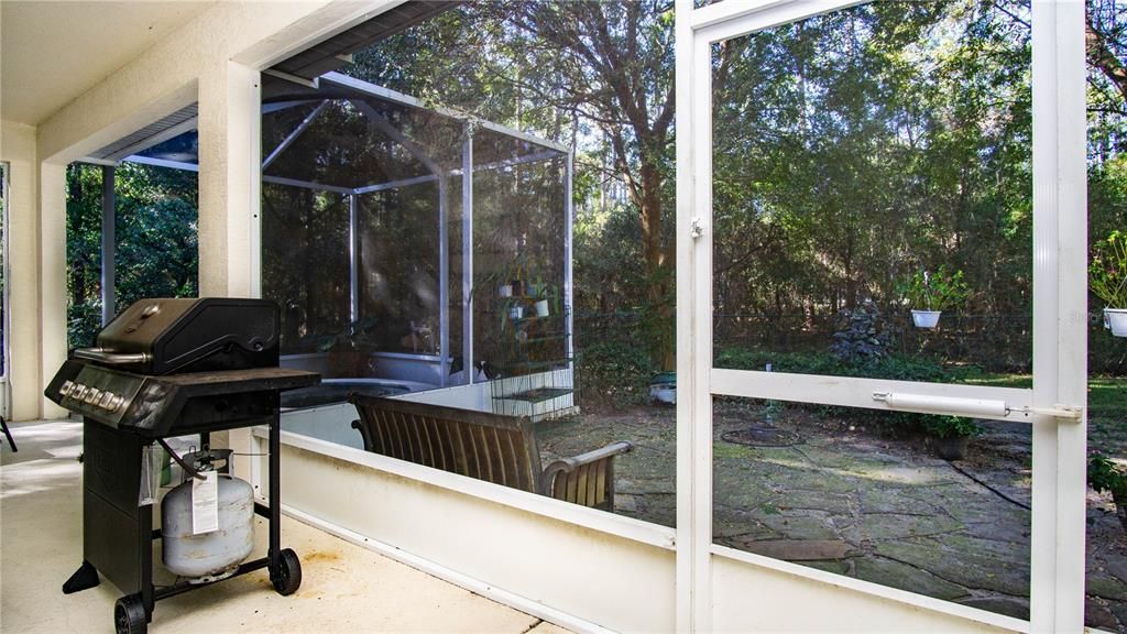 For Sale: $389,000 (3 beds, 2 baths, 2427 Square Feet)