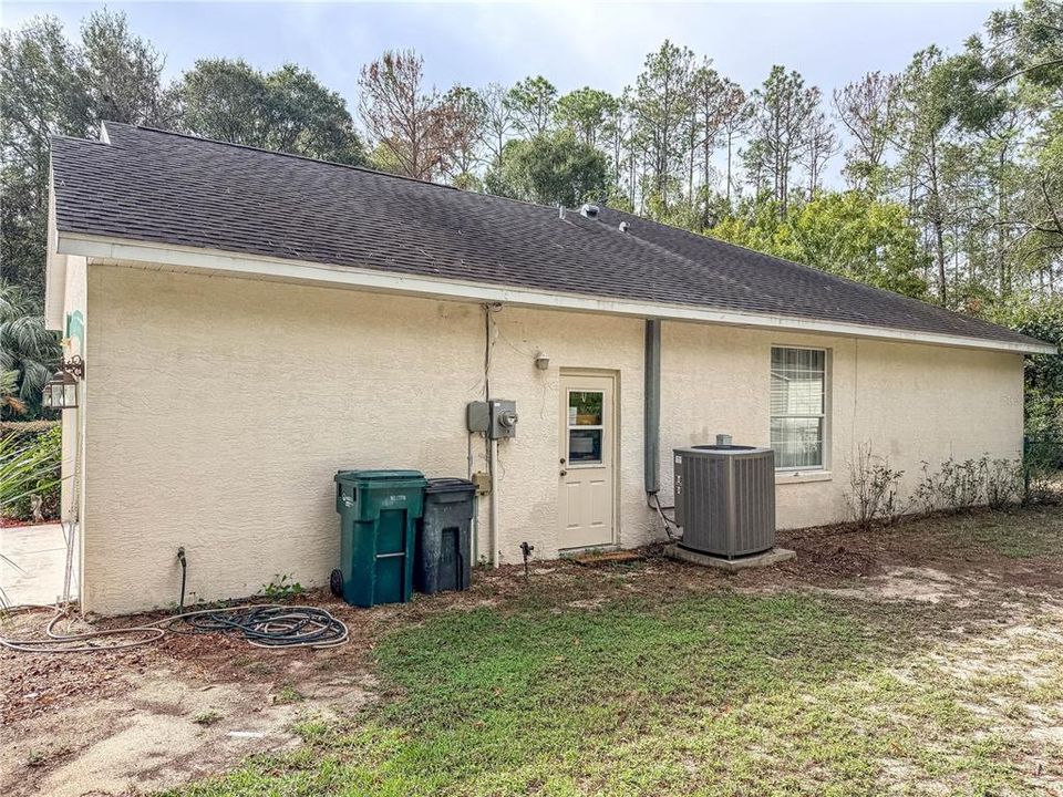 For Sale: $389,000 (3 beds, 2 baths, 2427 Square Feet)